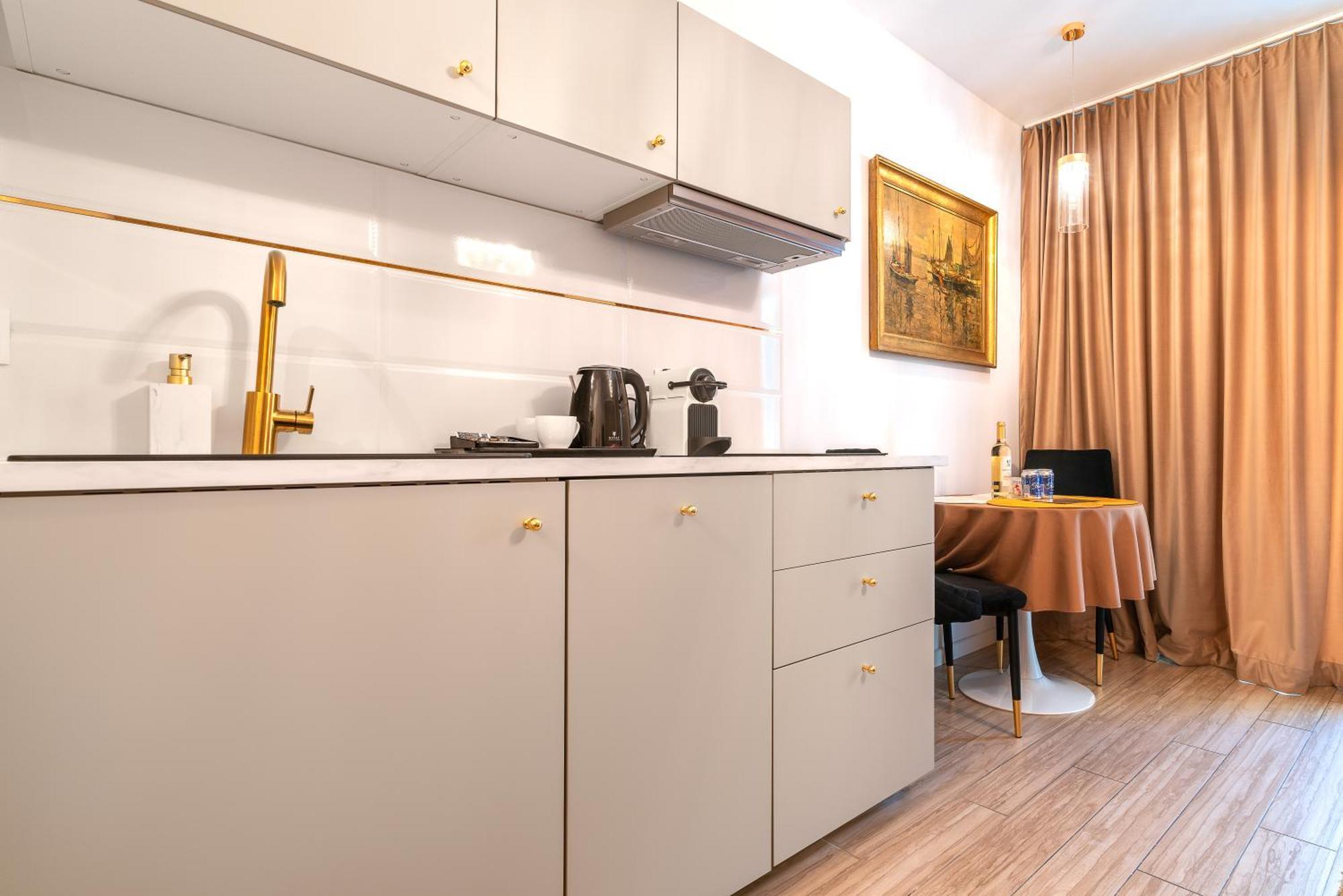 Apartament Versace Ksiecia Witolda 弗罗茨瓦夫 外观 照片